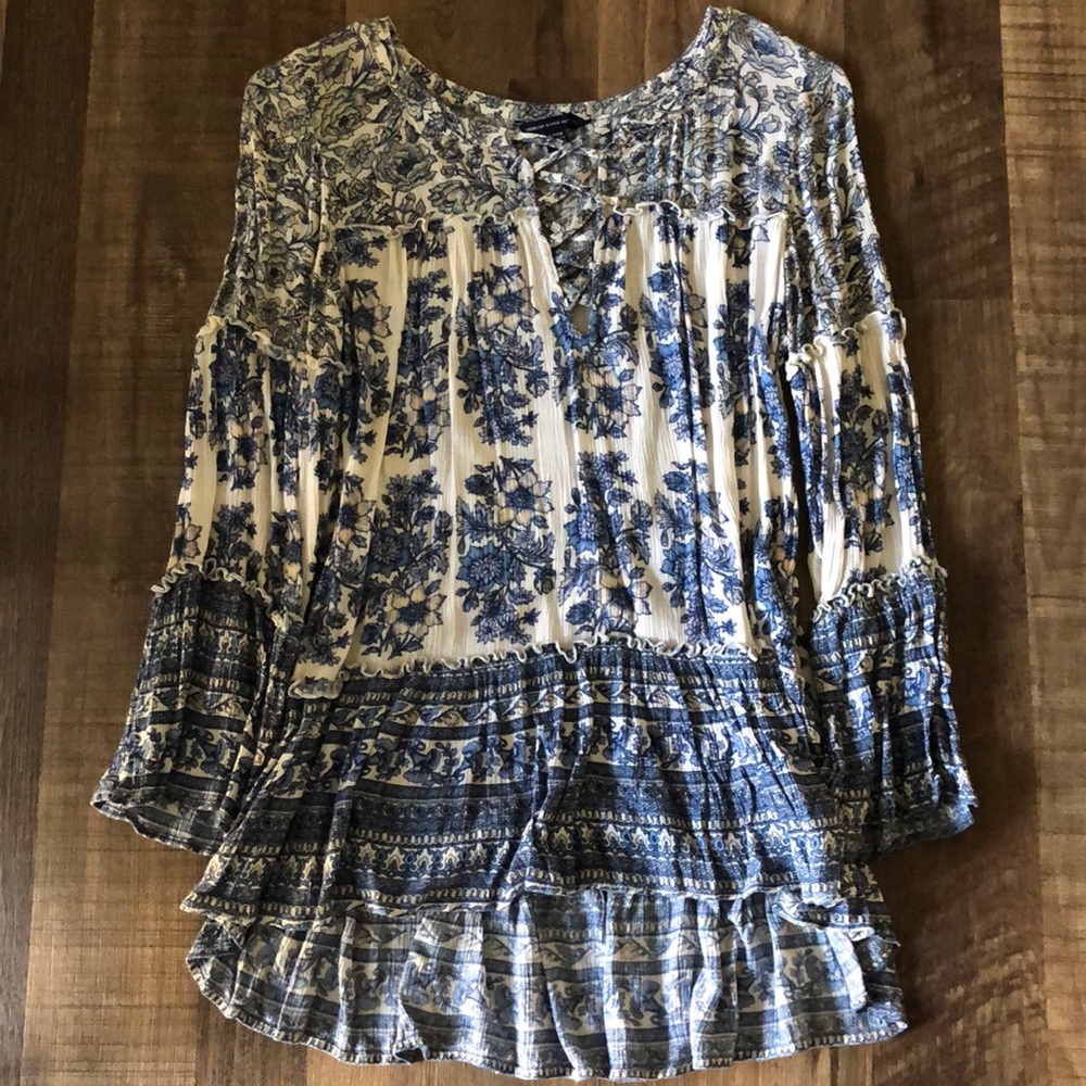 American Eagle Blue Floral Tunic Blouse Size Small